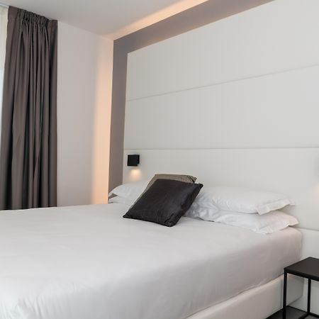 J44 Lifestyle Hotel Τζεσόλο Λίντο Εξωτερικό φωτογραφία A room at the hotel