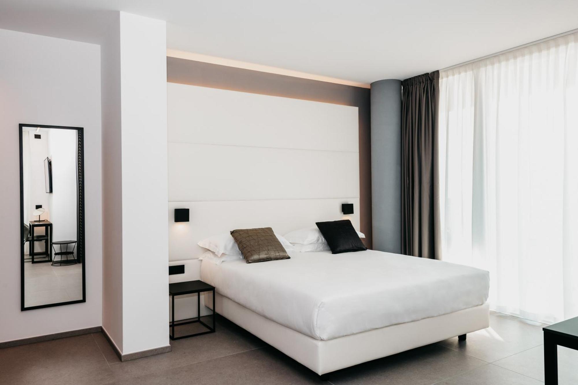 J44 Lifestyle Hotel Τζεσόλο Λίντο Εξωτερικό φωτογραφία A room at the hotel
