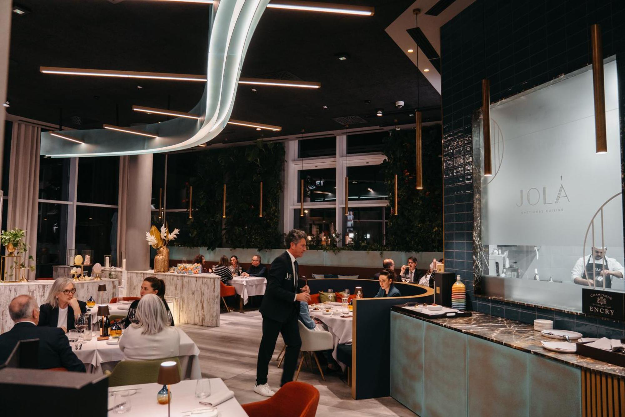 J44 Lifestyle Hotel Τζεσόλο Λίντο Εξωτερικό φωτογραφία Restaurant NOLÀ
