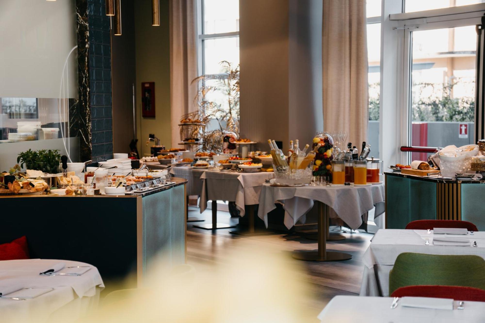 J44 Lifestyle Hotel Τζεσόλο Λίντο Εξωτερικό φωτογραφία